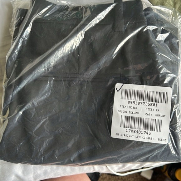 Madewell The Petite Fairbanks Pant - Picture 16 of 16